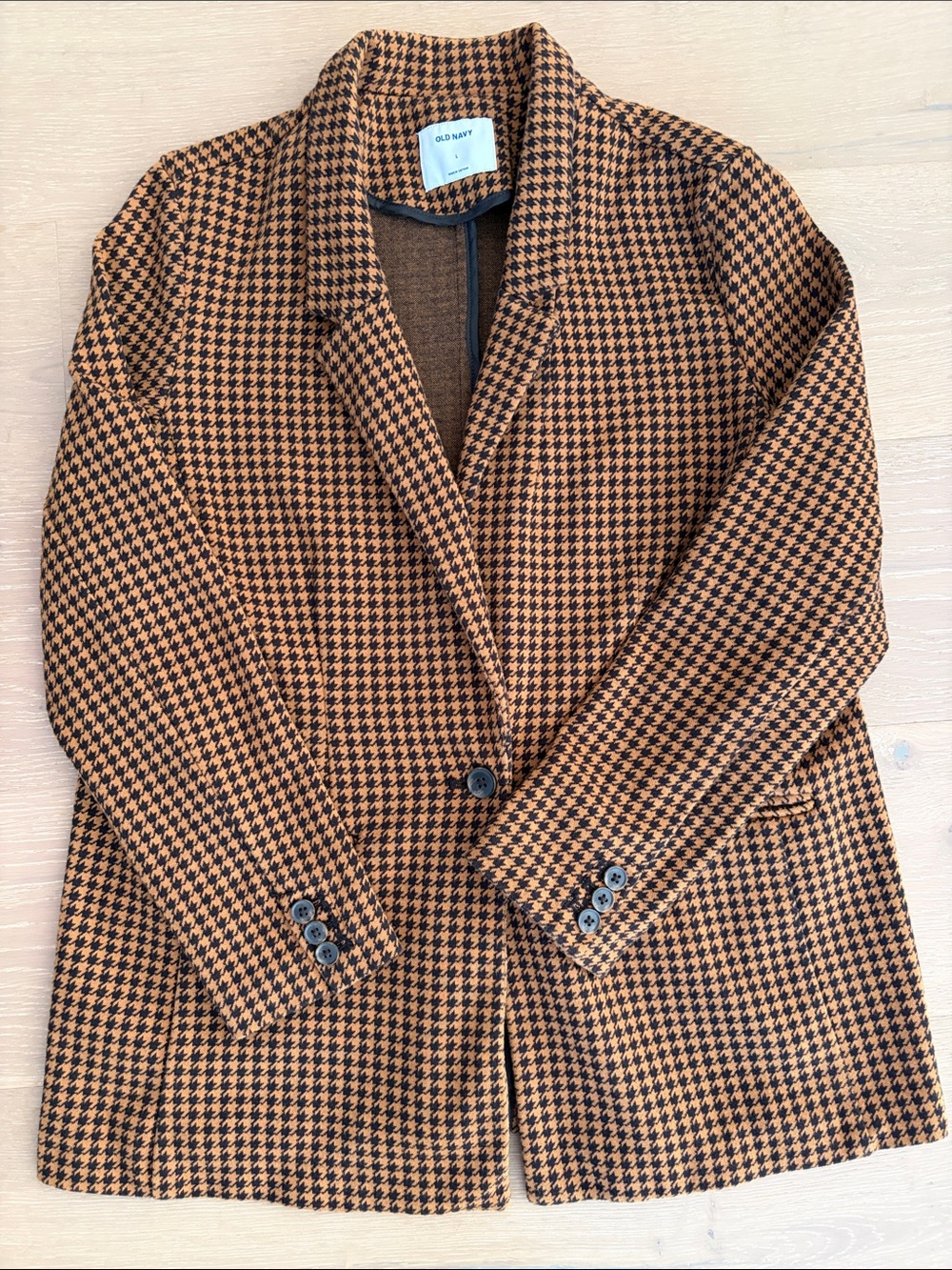 Old Navy Women’s Tan and Black Houndstooth Blazer. Stretchy and Soft.